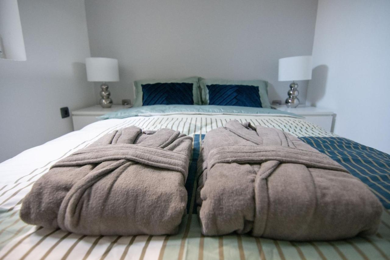 Flexible Selfcheckins 27 - Bedroom - New Zagreb Dış mekan fotoğraf