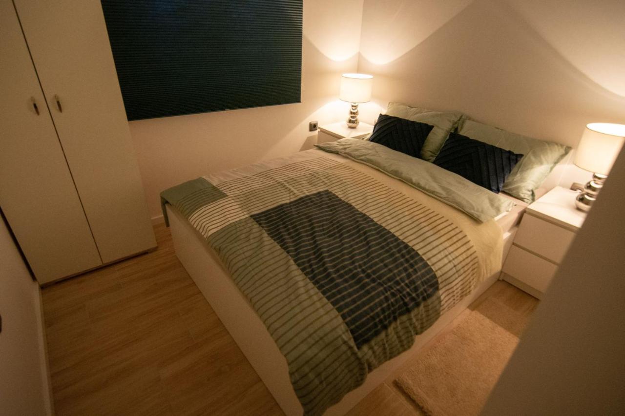 Flexible Selfcheckins 27 - Bedroom - New Zagreb Dış mekan fotoğraf