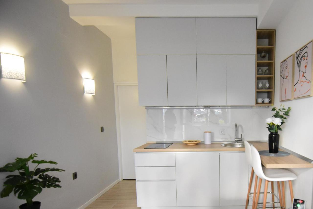 Flexible Selfcheckins 27 - Bedroom - New Zagreb Dış mekan fotoğraf